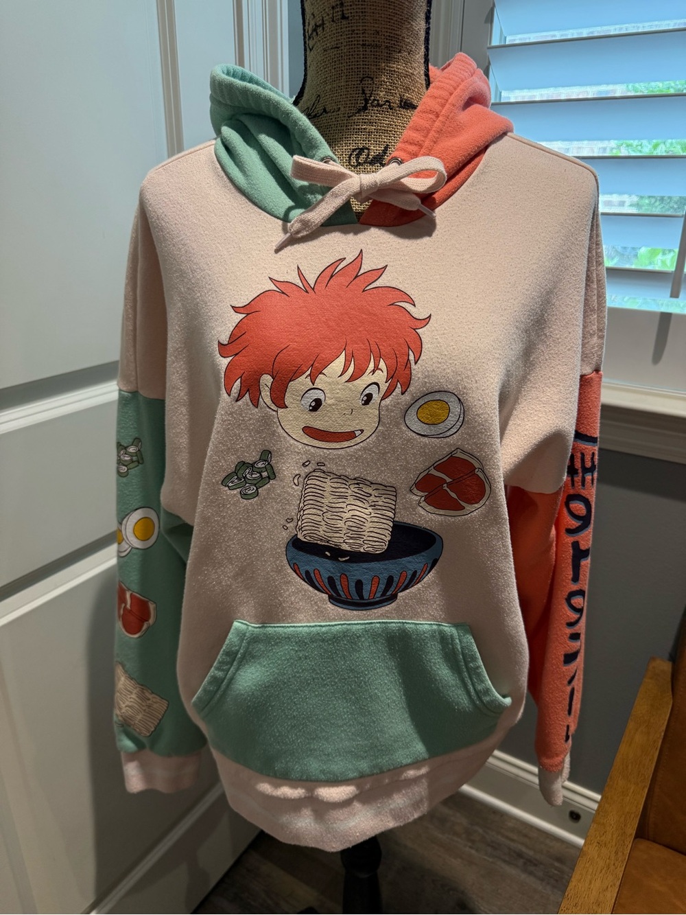 Hot Topic Ponyo Pastel Pink, Mint, & Coral Anime Ramen Unisex Hoodie